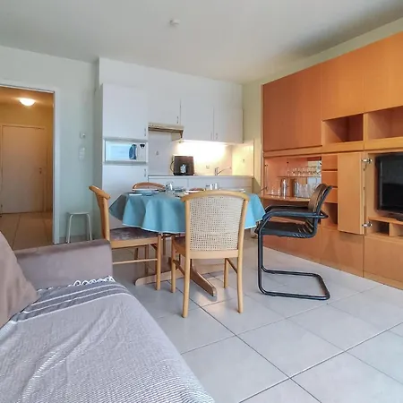 Awesome In With House Sea View Apartment
